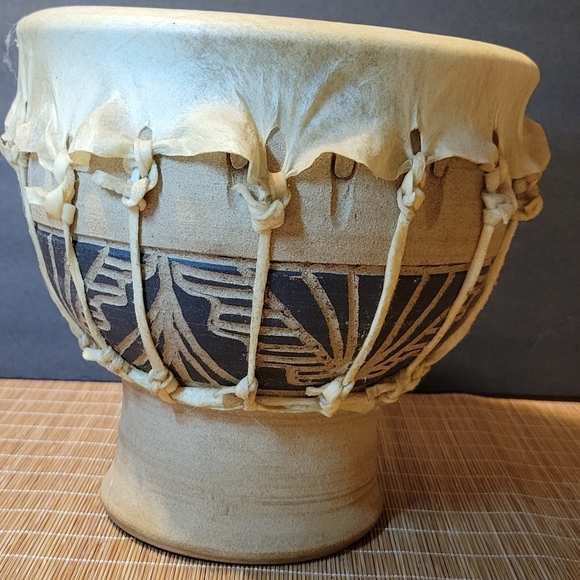 Handmade pottery DJEMBE style Skin Drum Bongo Artist Made PNW 🎶 - Picture 5 of 9